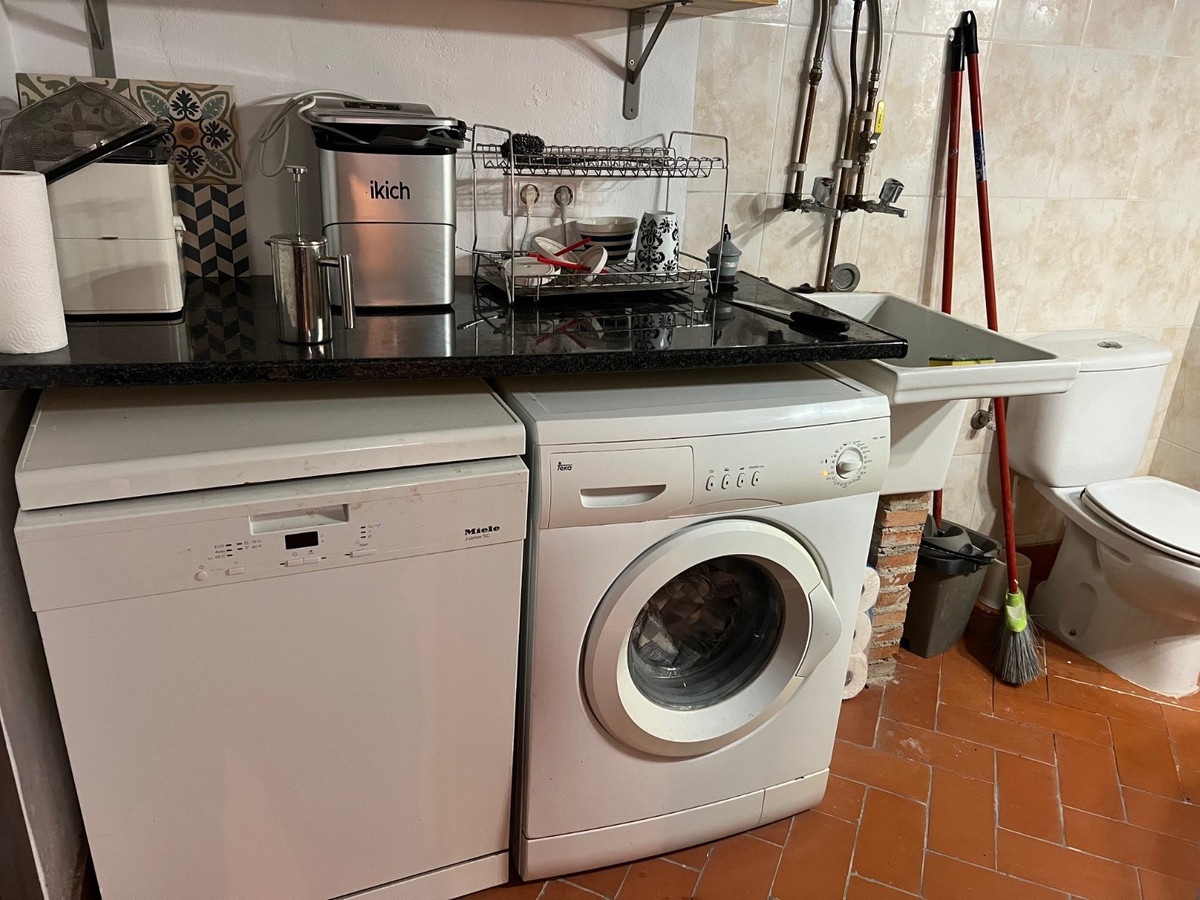 Se vende Villa - Chalet de 5 dormitorios en Costa Blanca, Alicante, España