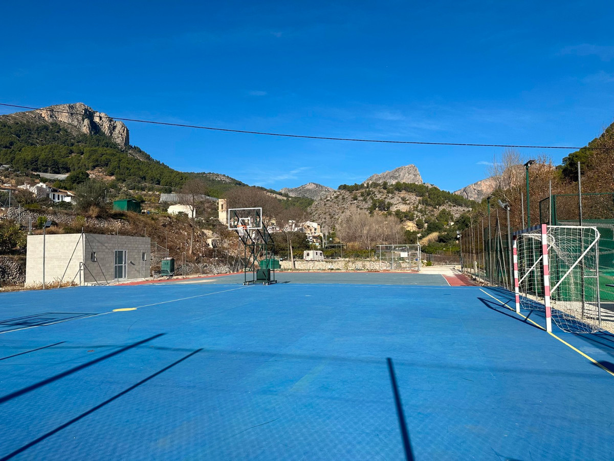 Se vende Villa - Chalet de 5 dormitorios en Costa Blanca, Alicante, España