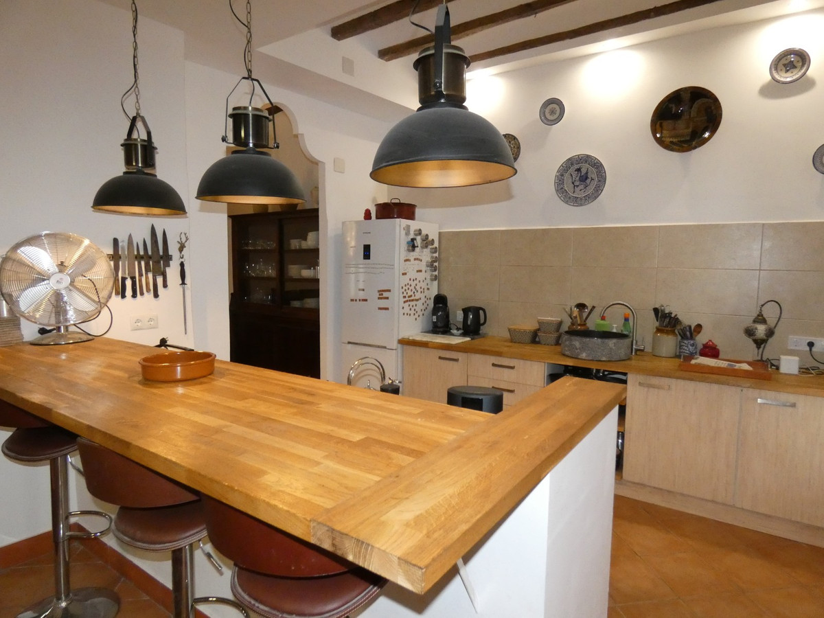 Se vende Villa - Chalet de 5 dormitorios en Costa Blanca, Alicante, España
