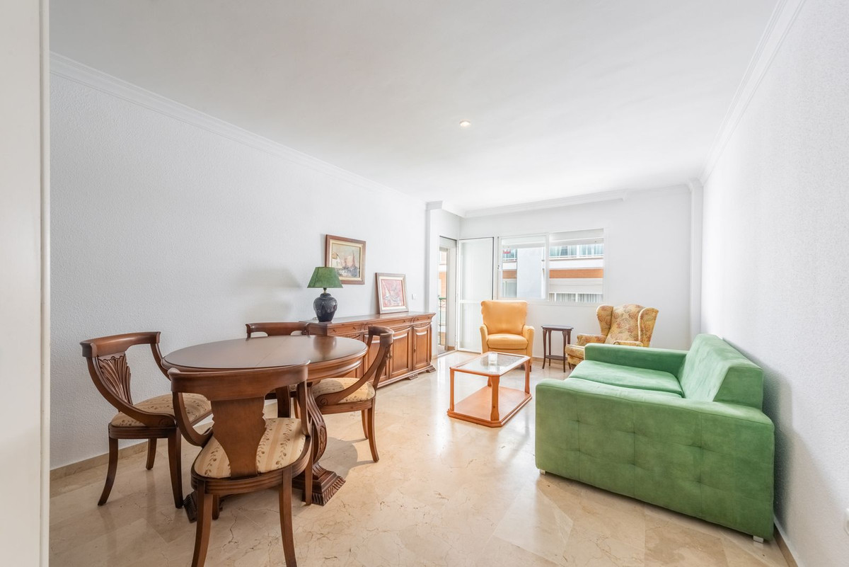 2 Bed Apartment for sale in Estepona Costa Del Sol, Málaga, Spain