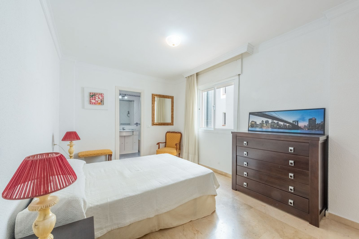 2 Bed Apartment for sale in Estepona Costa Del Sol, Málaga, Spain