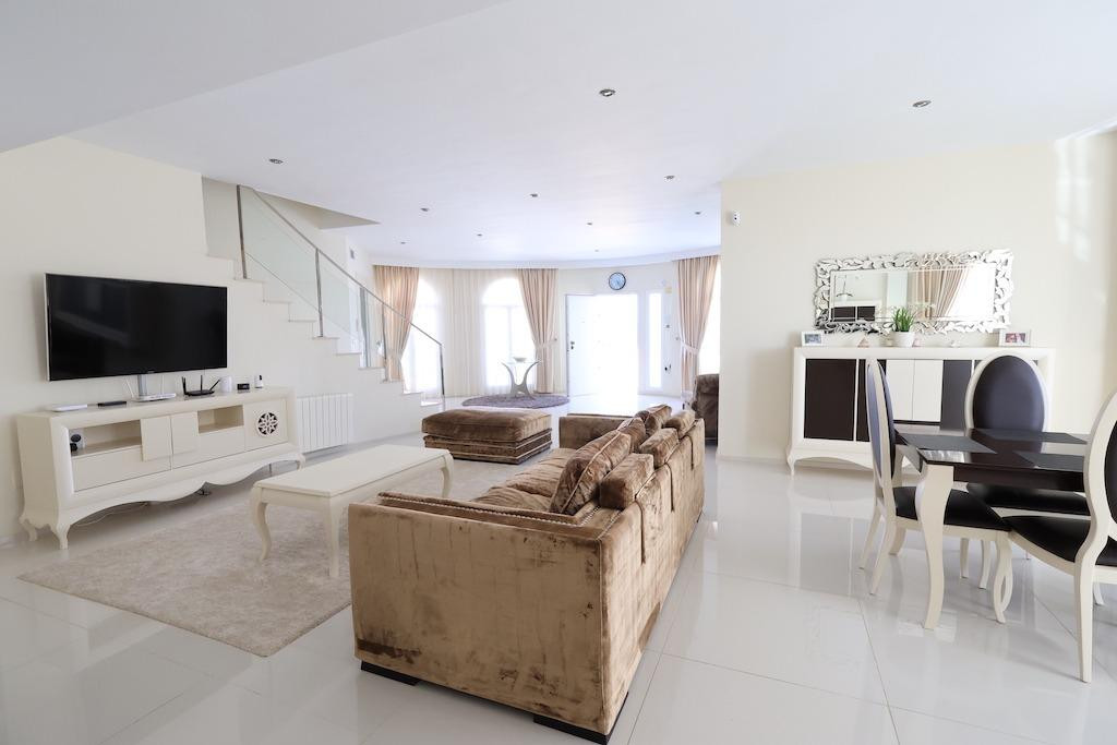 5 Bed Townhouse for sale in Ciudad Quesada Costa Blanca, Alicante, Spain