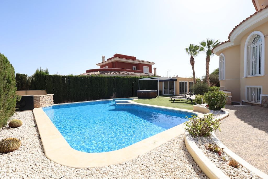 5 Bed Townhouse for sale in Ciudad Quesada Costa Blanca, Alicante, Spain