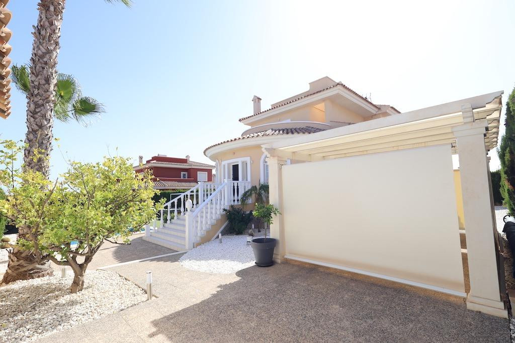 5 Bed Townhouse for sale in Ciudad Quesada Costa Blanca, Alicante, Spain