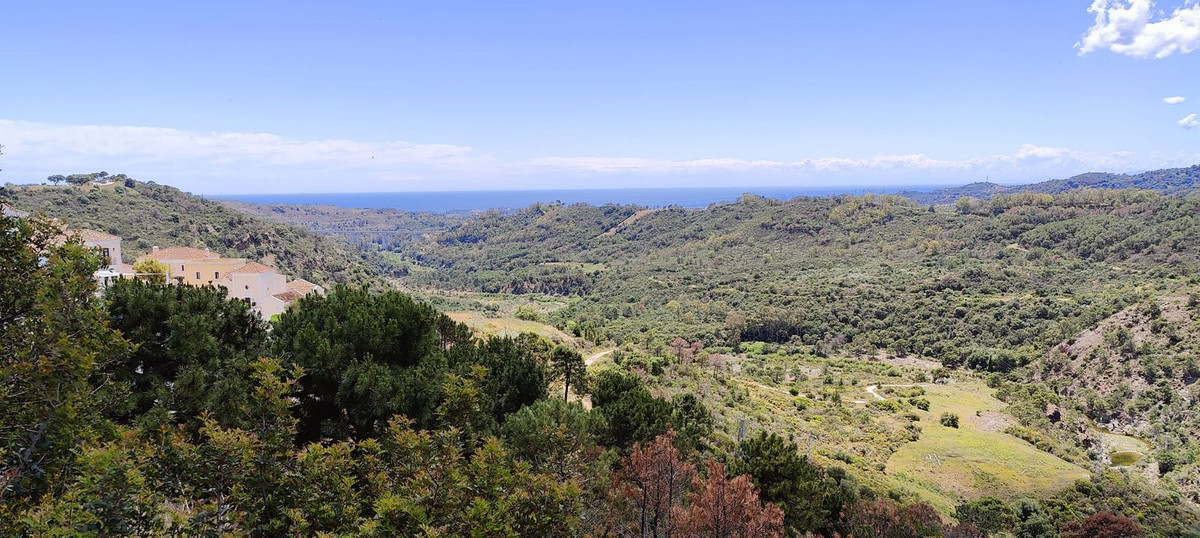 Plots for sale in Benahavís Costa Del Sol, Málaga, Spain