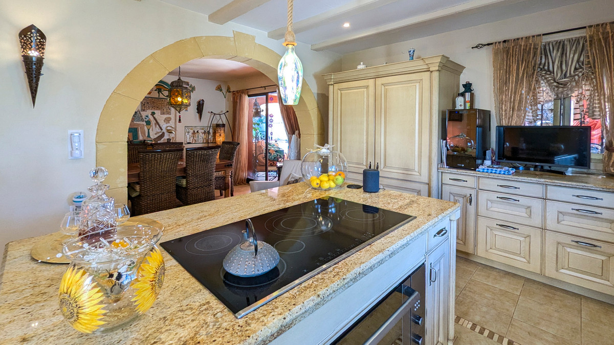 4 Bed Townhouse for sale in Orba Costa Blanca, Alicante, Spain