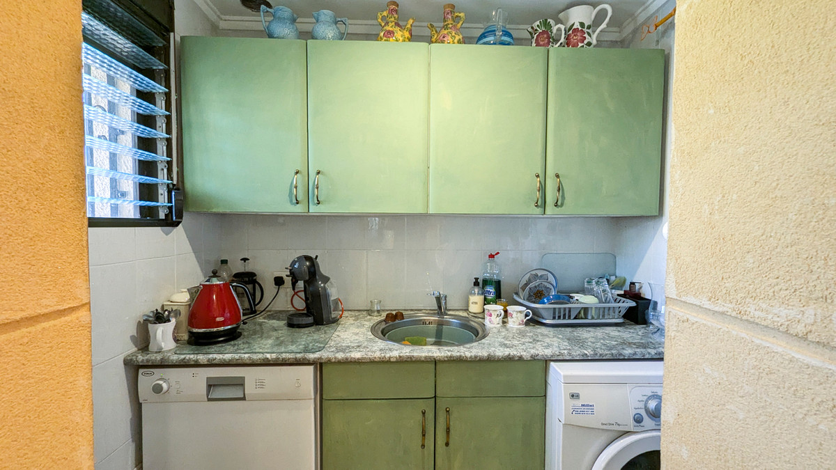 4 Bed Townhouse for sale in Orba Costa Blanca, Alicante, Spain