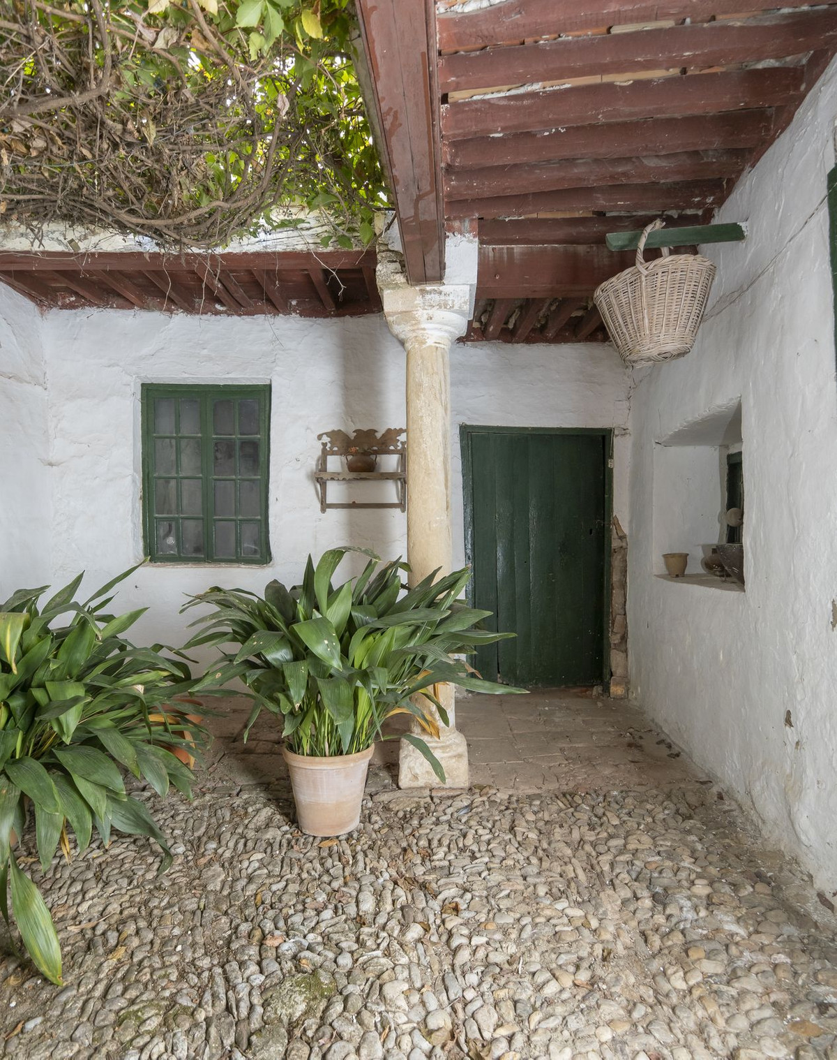 6 Bed Townhouse for sale in Ronda Costa Del Sol, Málaga, Spain
