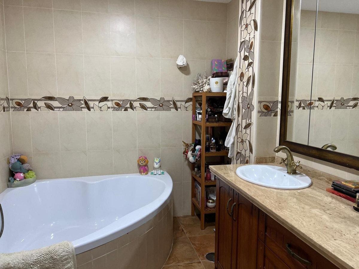 Se vende Adosada de 3 dormitorios en Costa Del Sol, Málaga, España