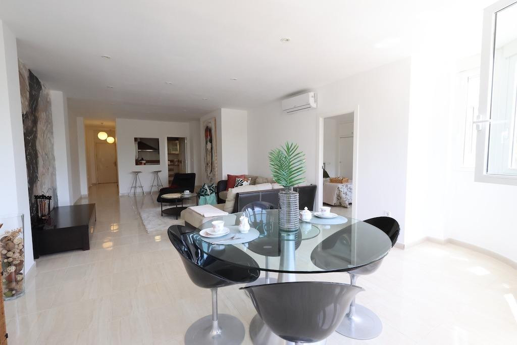 3 Bed Apartment for sale in Torrevieja Costa Blanca, Alicante, Spain