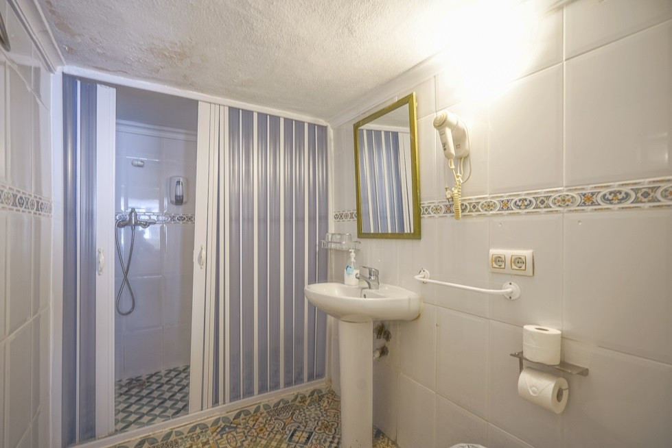 16 Bed Commercial unit for sale in Calpe Costa Blanca, Alicante, Spain