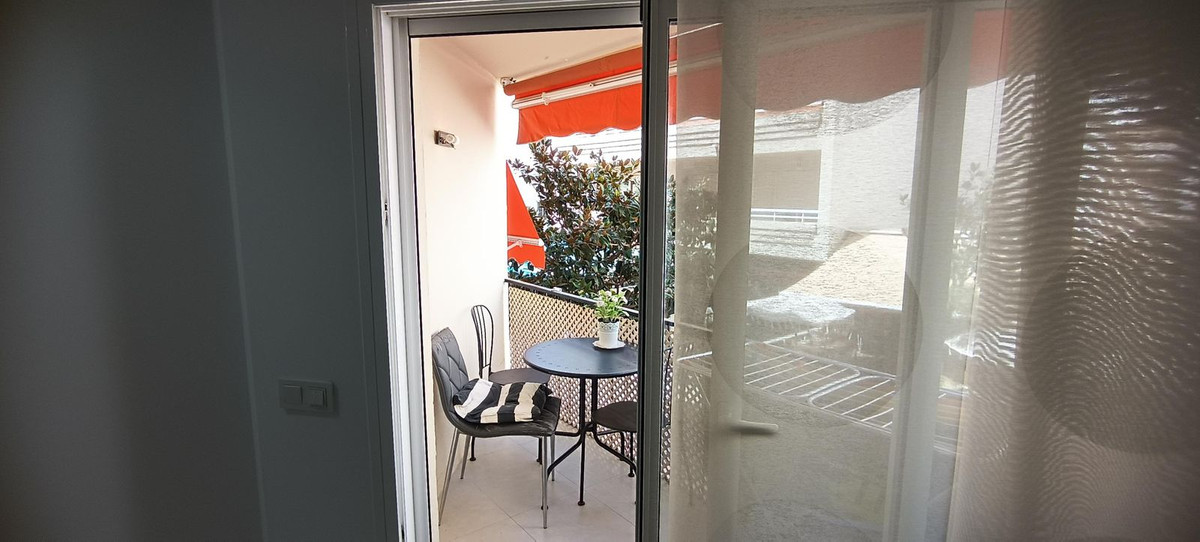 2 Bed Apartment for sale in Marbella Costa Del Sol, Málaga, Spain