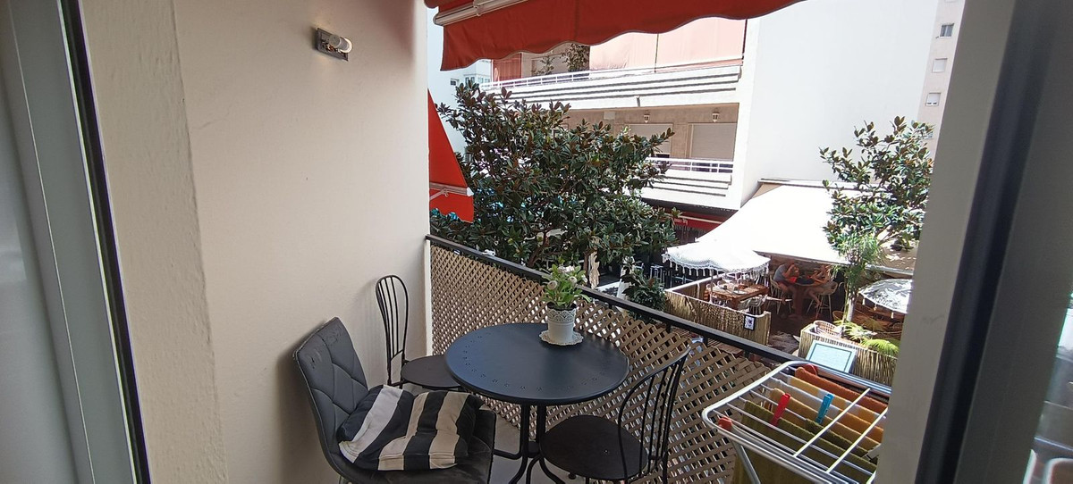 2 Bed Apartment for sale in Marbella Costa Del Sol, Málaga, Spain