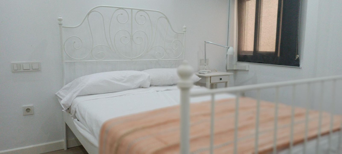 2 Bed Apartment for sale in Marbella Costa Del Sol, Málaga, Spain