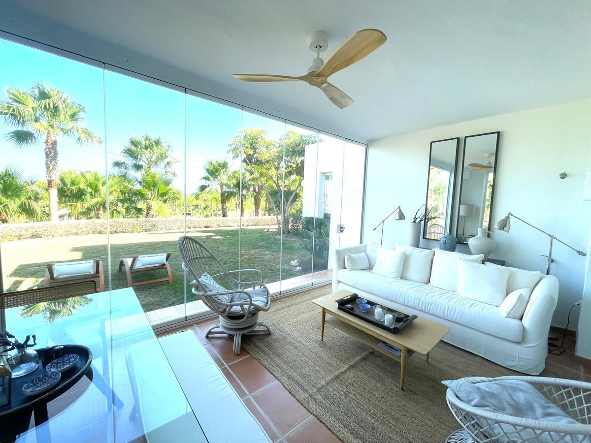 3 Bed Apartment for sale in Casares Costa Del Sol, Málaga, Spain