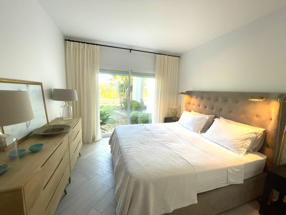 3 Bed Apartment for sale in Casares Costa Del Sol, Málaga, Spain