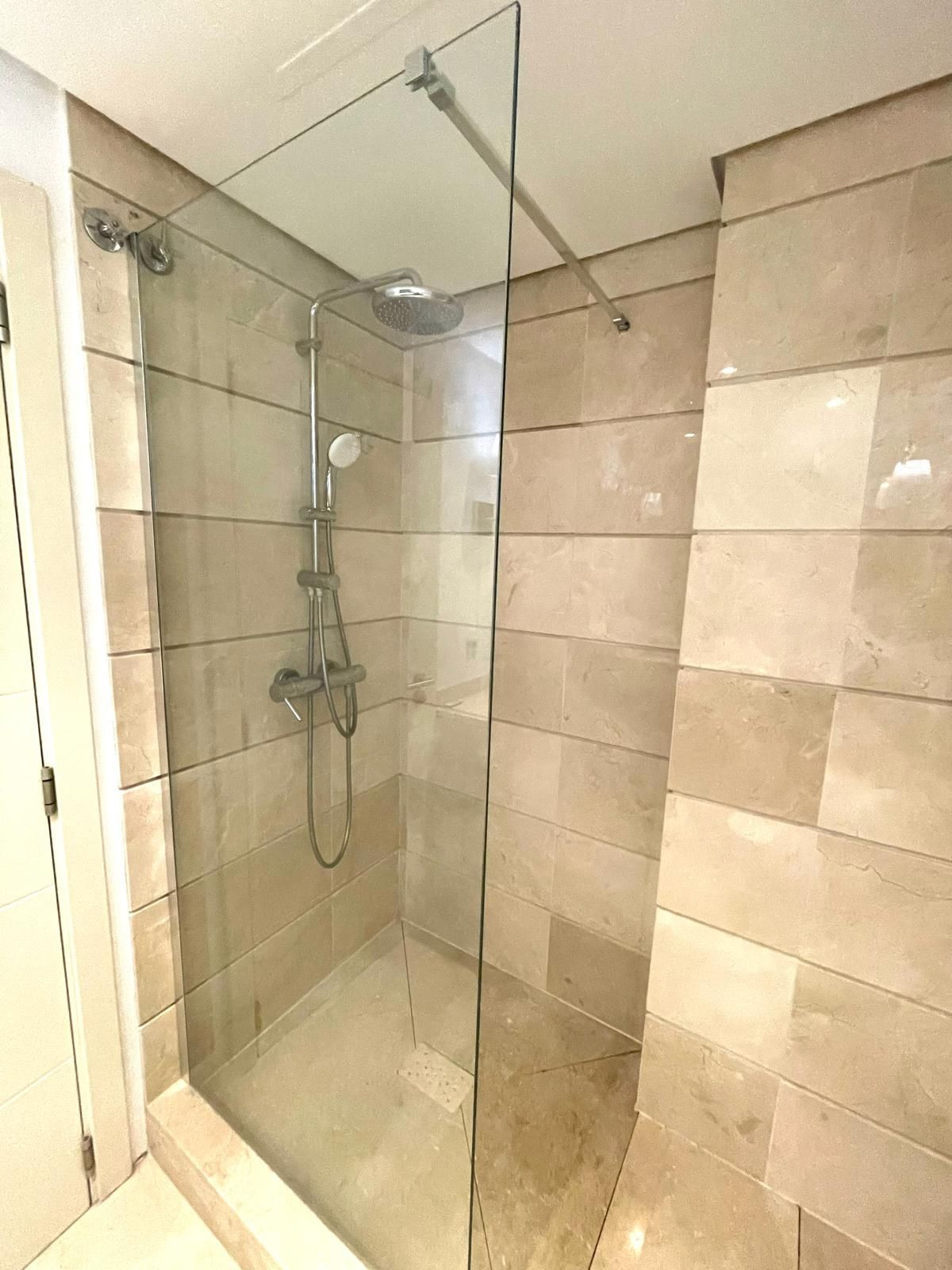 3 Bed Apartment for sale in Casares Costa Del Sol, Málaga, Spain