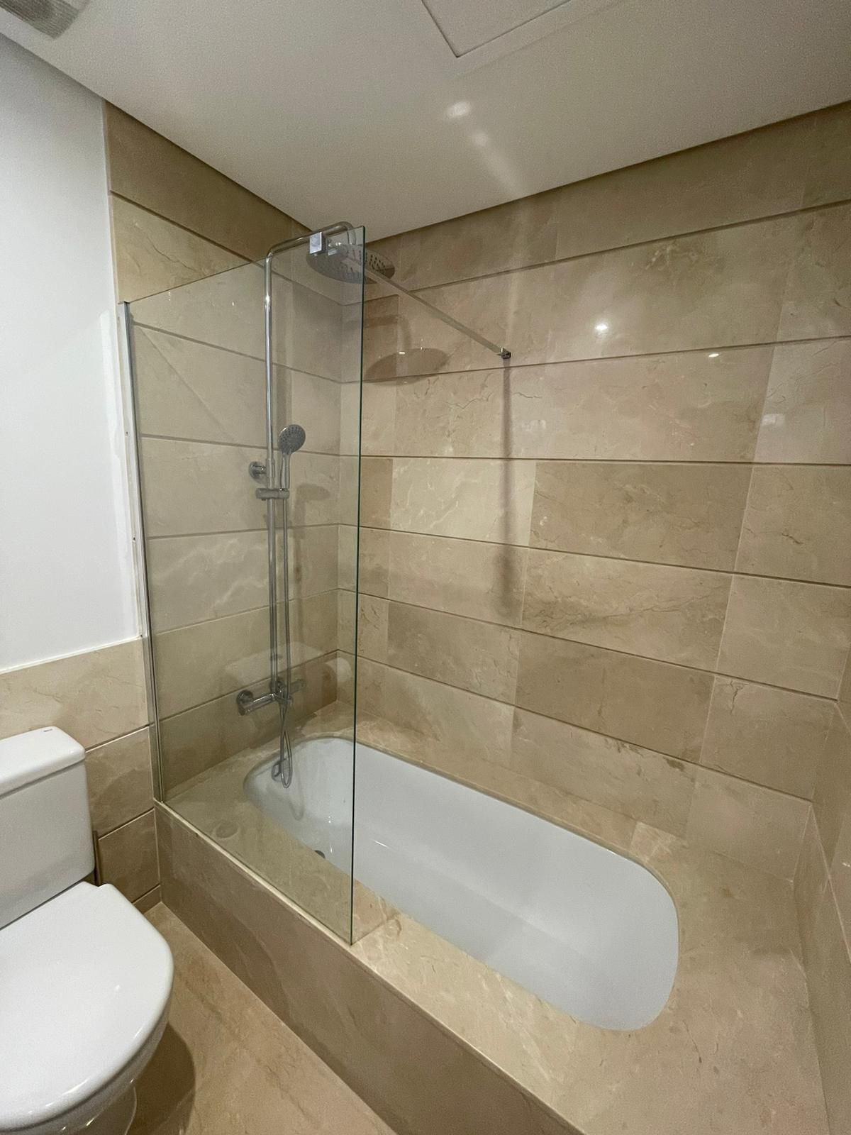 3 Bed Apartment for sale in Casares Costa Del Sol, Málaga, Spain