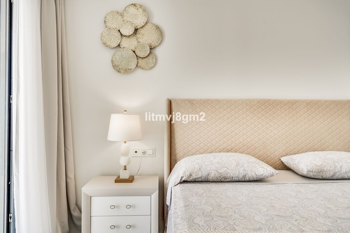 3 Bed Apartment for sale in Cabopino Costa Del Sol, Málaga, Spain