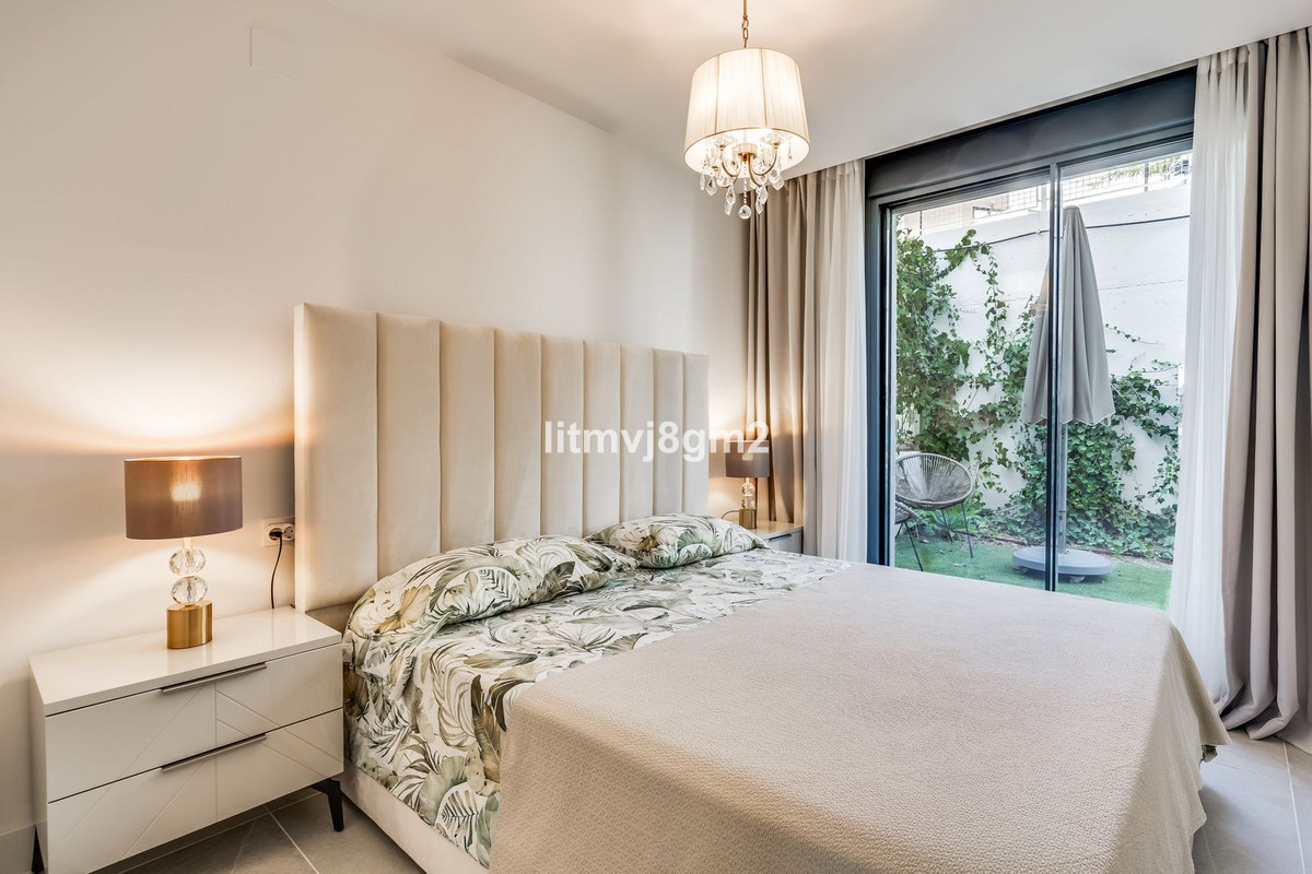 3 Bed Apartment for sale in Cabopino Costa Del Sol, Málaga, Spain