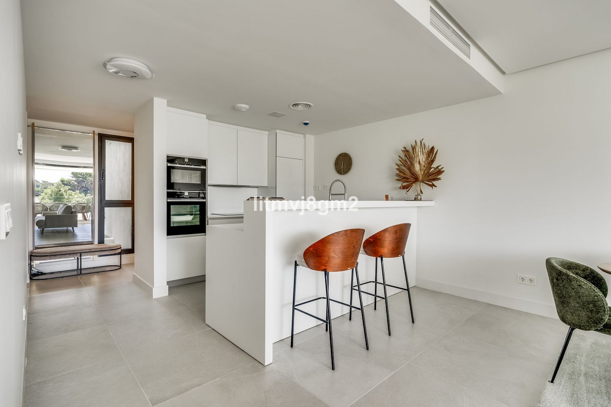 3 Bed Apartment for sale in Cabopino Costa Del Sol, Málaga, Spain