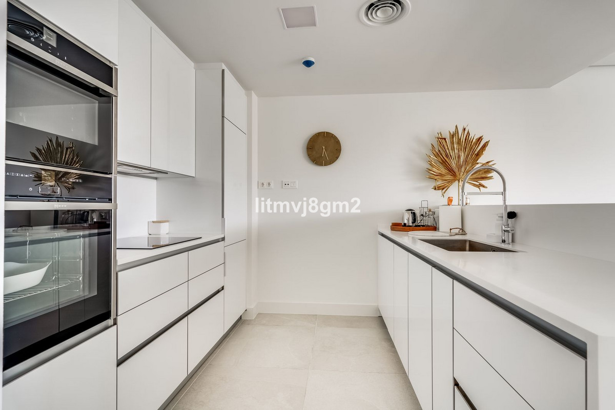 3 Bed Apartment for sale in Cabopino Costa Del Sol, Málaga, Spain