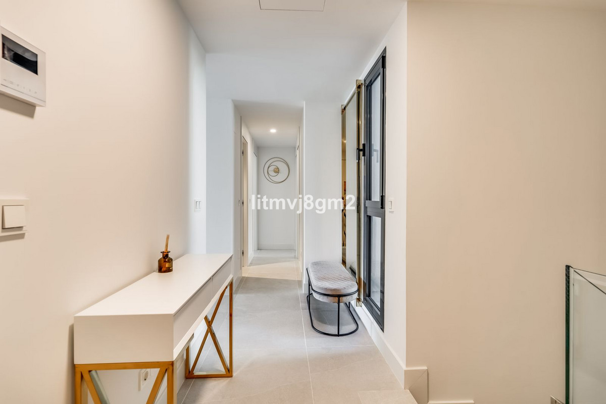 3 Bed Apartment for sale in Cabopino Costa Del Sol, Málaga, Spain