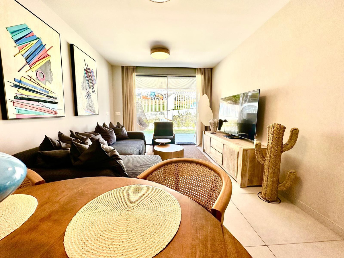 2 Bed Apartment for sale in Elviria Costa Del Sol, Málaga, Spain