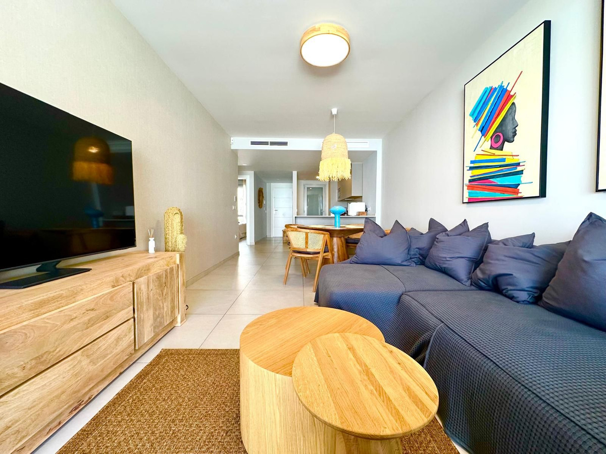 2 Bed Apartment for sale in Elviria Costa Del Sol, Málaga, Spain