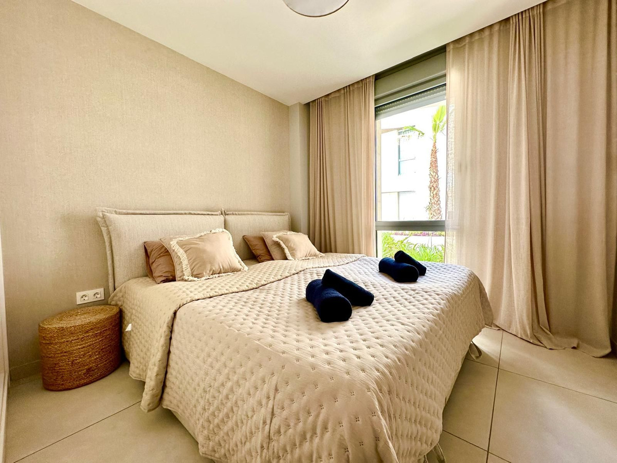 2 Bed Apartment for sale in Elviria Costa Del Sol, Málaga, Spain