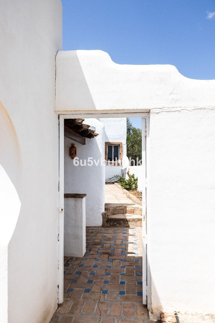 4 Bed Townhouse for sale in Mijas Costa Del Sol, Málaga, Spain