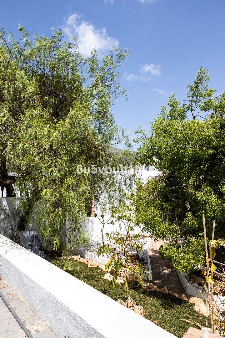 4 Bed Townhouse for sale in Mijas Costa Del Sol, Málaga, Spain