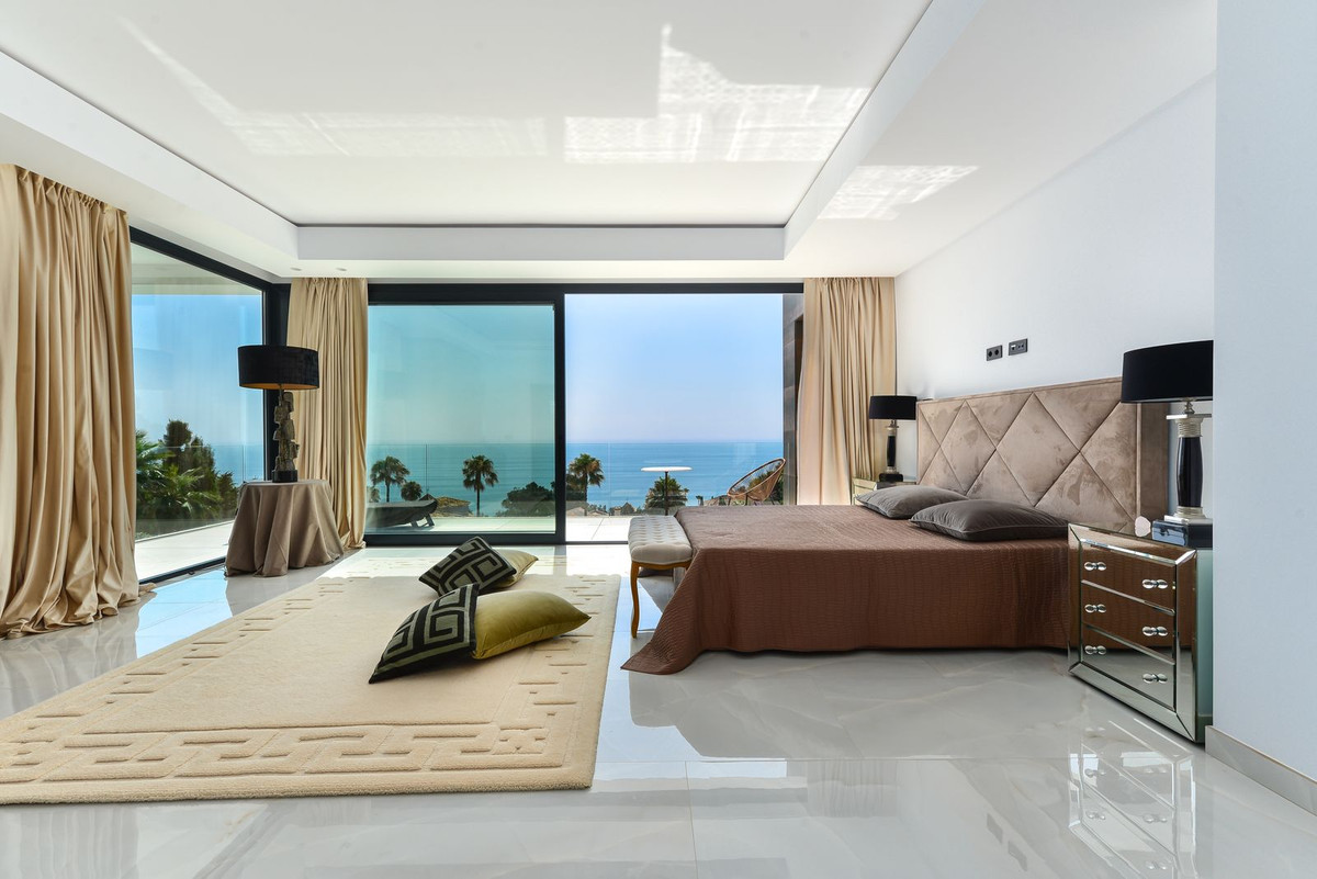 4 Bed Townhouse for sale in Manilva Costa Del Sol, Málaga, Spain