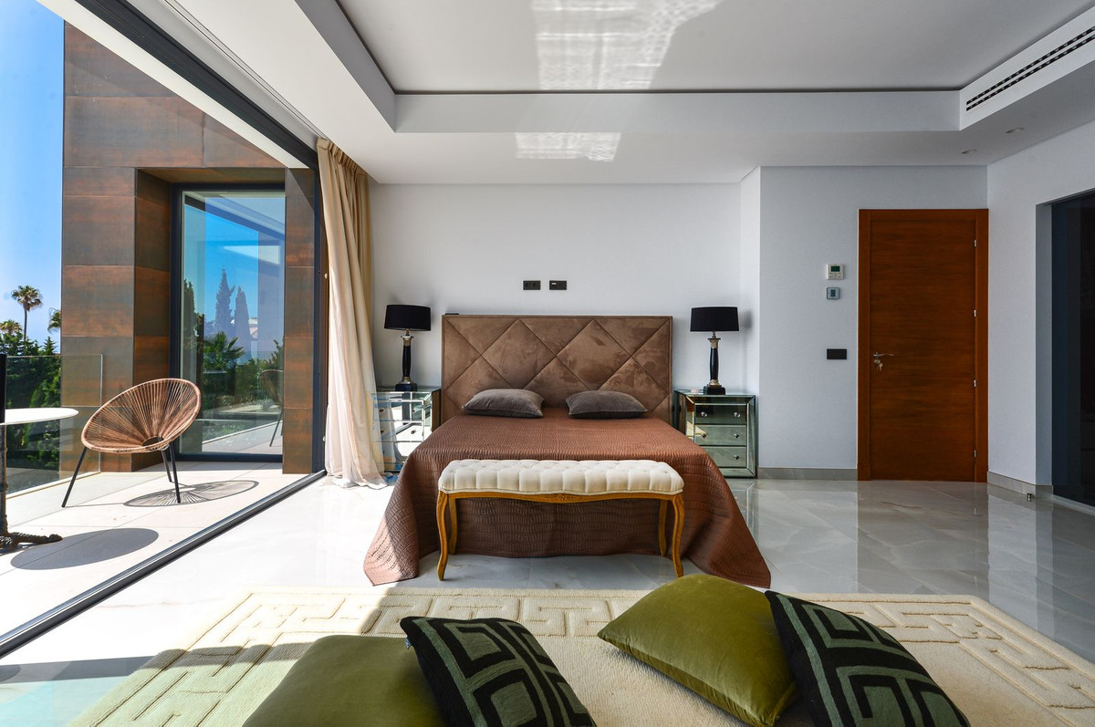 4 Bed Townhouse for sale in Manilva Costa Del Sol, Málaga, Spain
