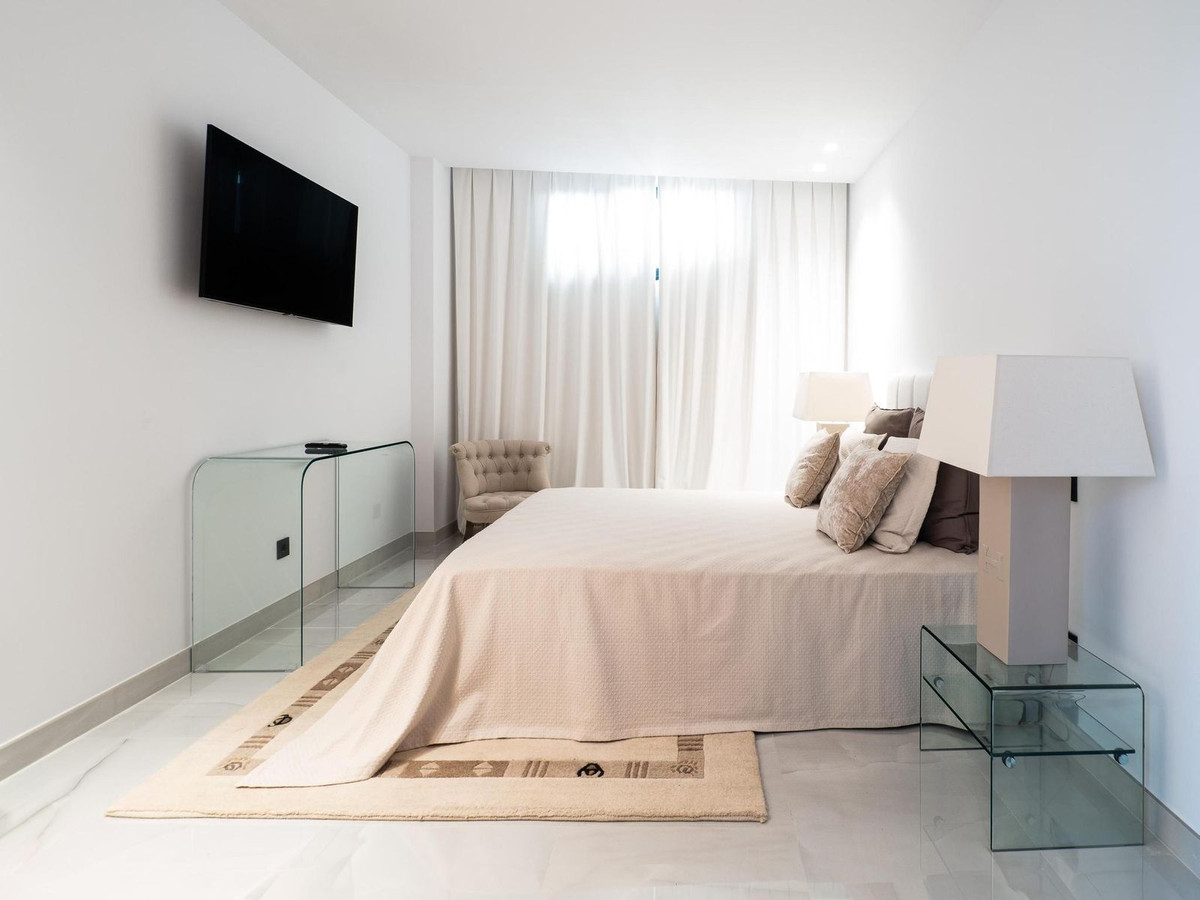 4 Bed Townhouse for sale in Manilva Costa Del Sol, Málaga, Spain
