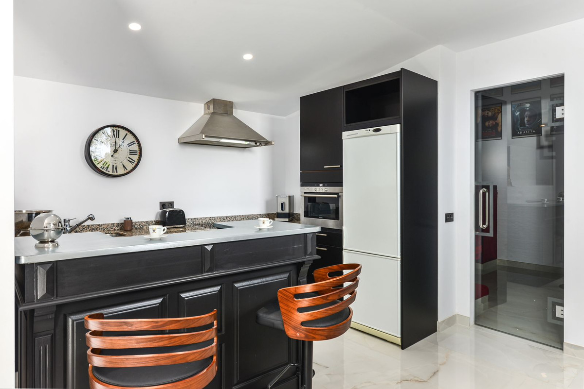4 Bed Townhouse for sale in Manilva Costa Del Sol, Málaga, Spain