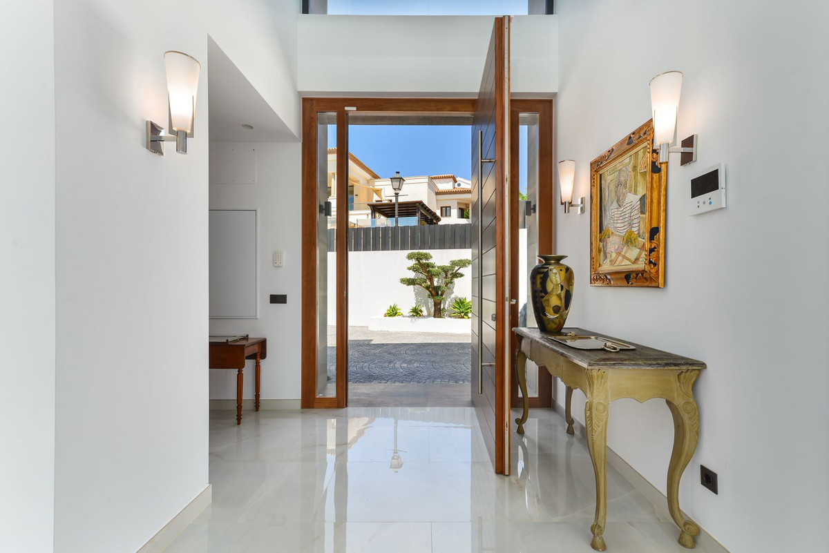 4 Bed Townhouse for sale in Manilva Costa Del Sol, Málaga, Spain