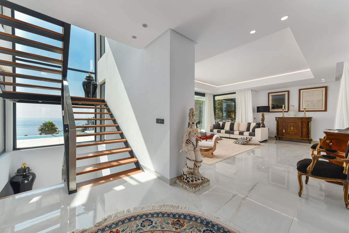 4 Bed Townhouse for sale in Manilva Costa Del Sol, Málaga, Spain