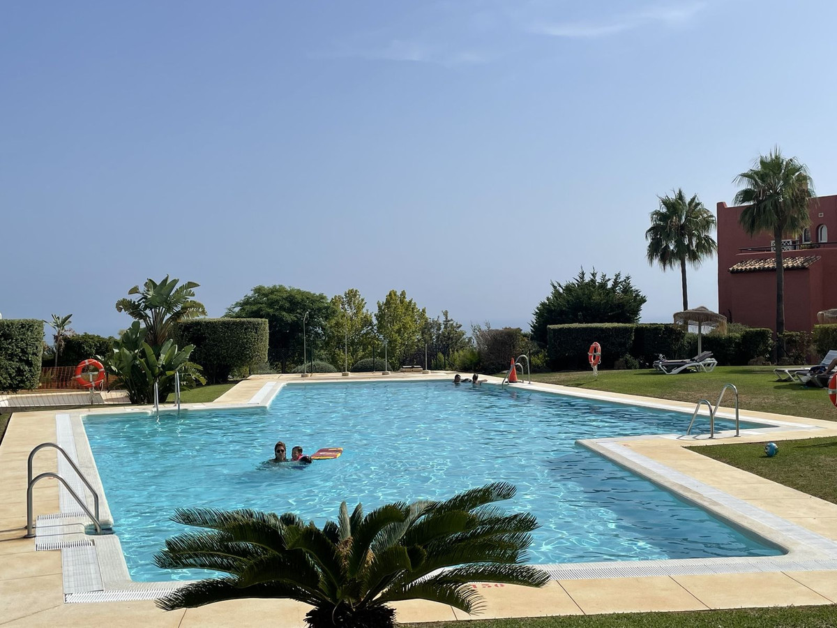 Se vende Apartamento Planta Baja de 2 dormitorios en Costa Del Sol, Málaga, España