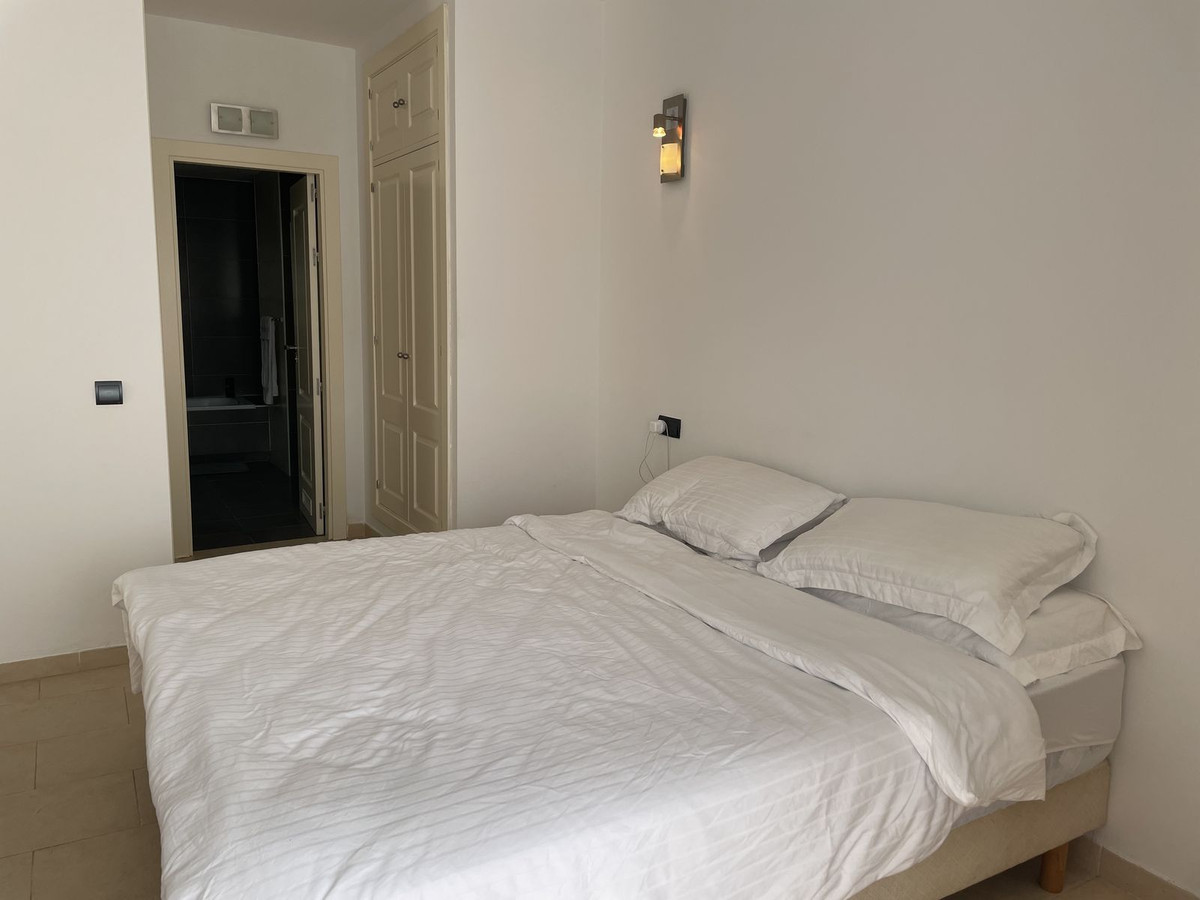 Se vende Apartamento Planta Baja de 2 dormitorios en Costa Del Sol, Málaga, España