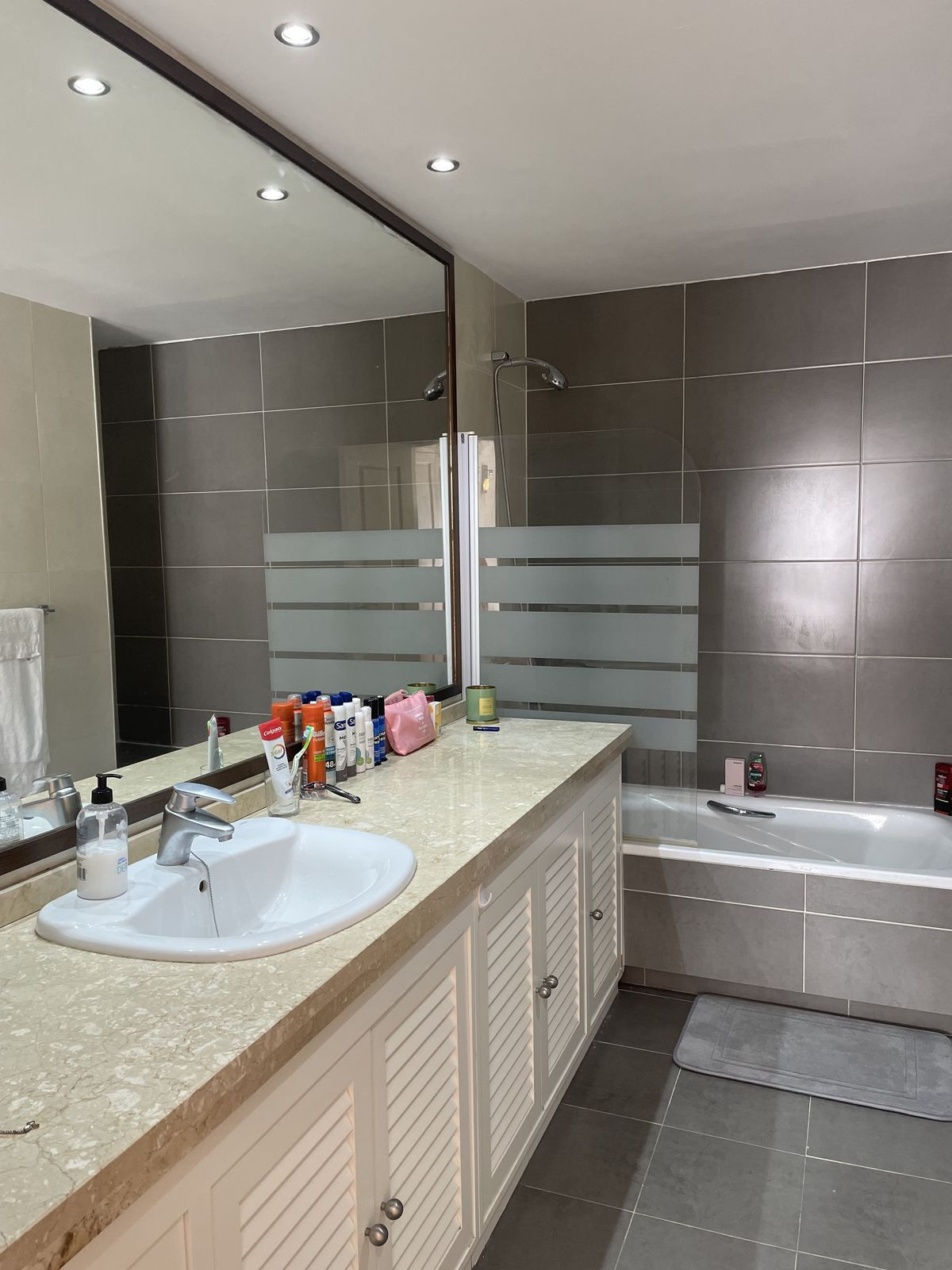 Se vende Apartamento Planta Baja de 2 dormitorios en Costa Del Sol, Málaga, España