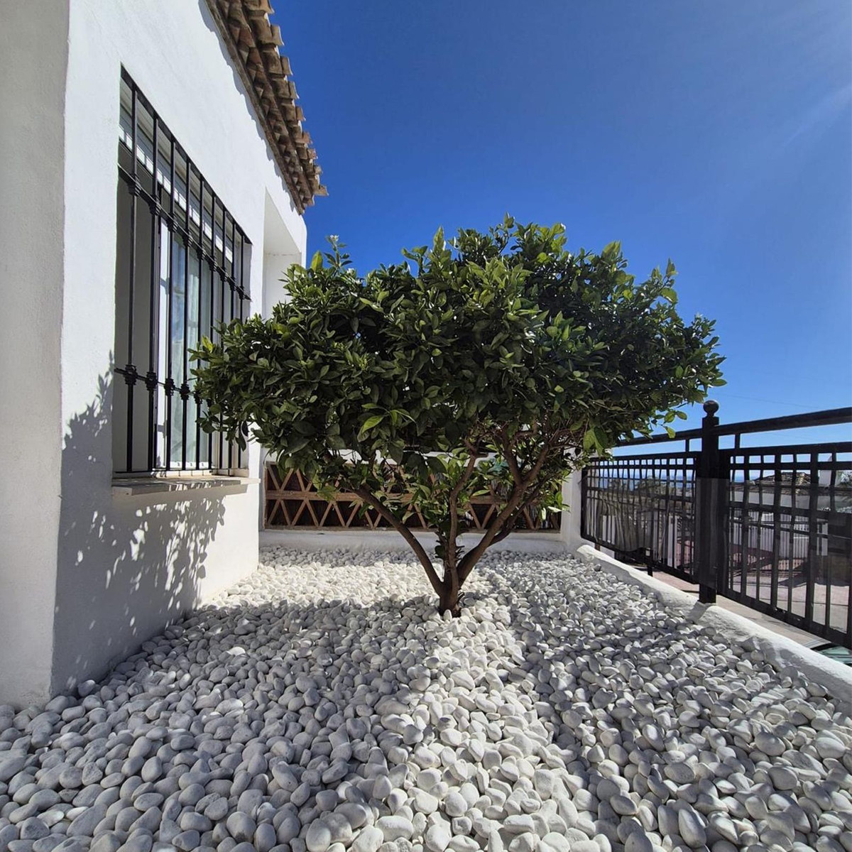 Se vende Apartamento Planta Baja de 2 dormitorios en Costa Del Sol, Málaga, España