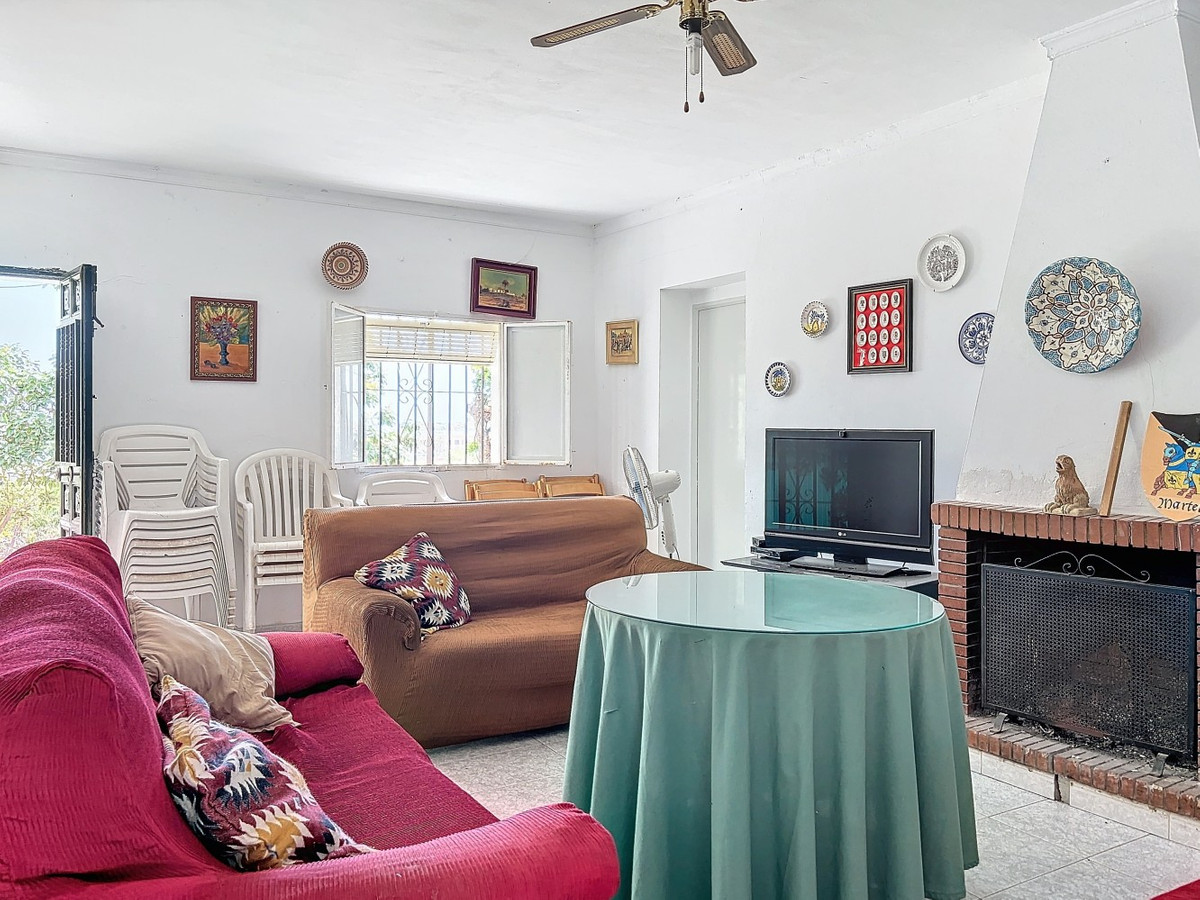 Se vende Finca - Cortijo de 10 dormitorios en Costa Del Sol East, Málaga, España