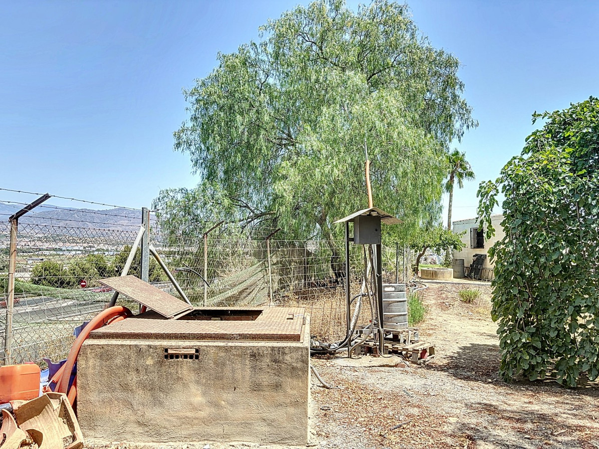 Se vende Finca - Cortijo de 10 dormitorios en Costa Del Sol East, Málaga, España