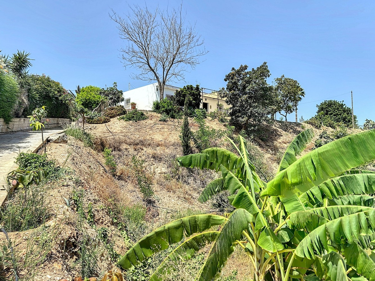 Se vende Finca - Cortijo de 10 dormitorios en Costa Del Sol East, Málaga, España