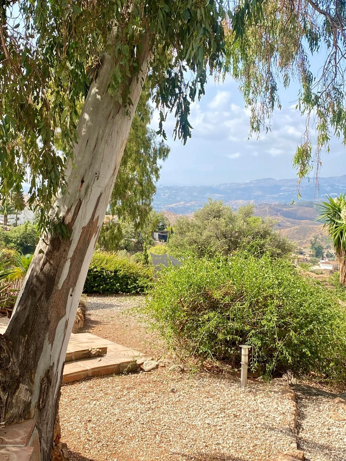 5 Bed Townhouse for sale in Mijas Costa Del Sol, Málaga, Spain