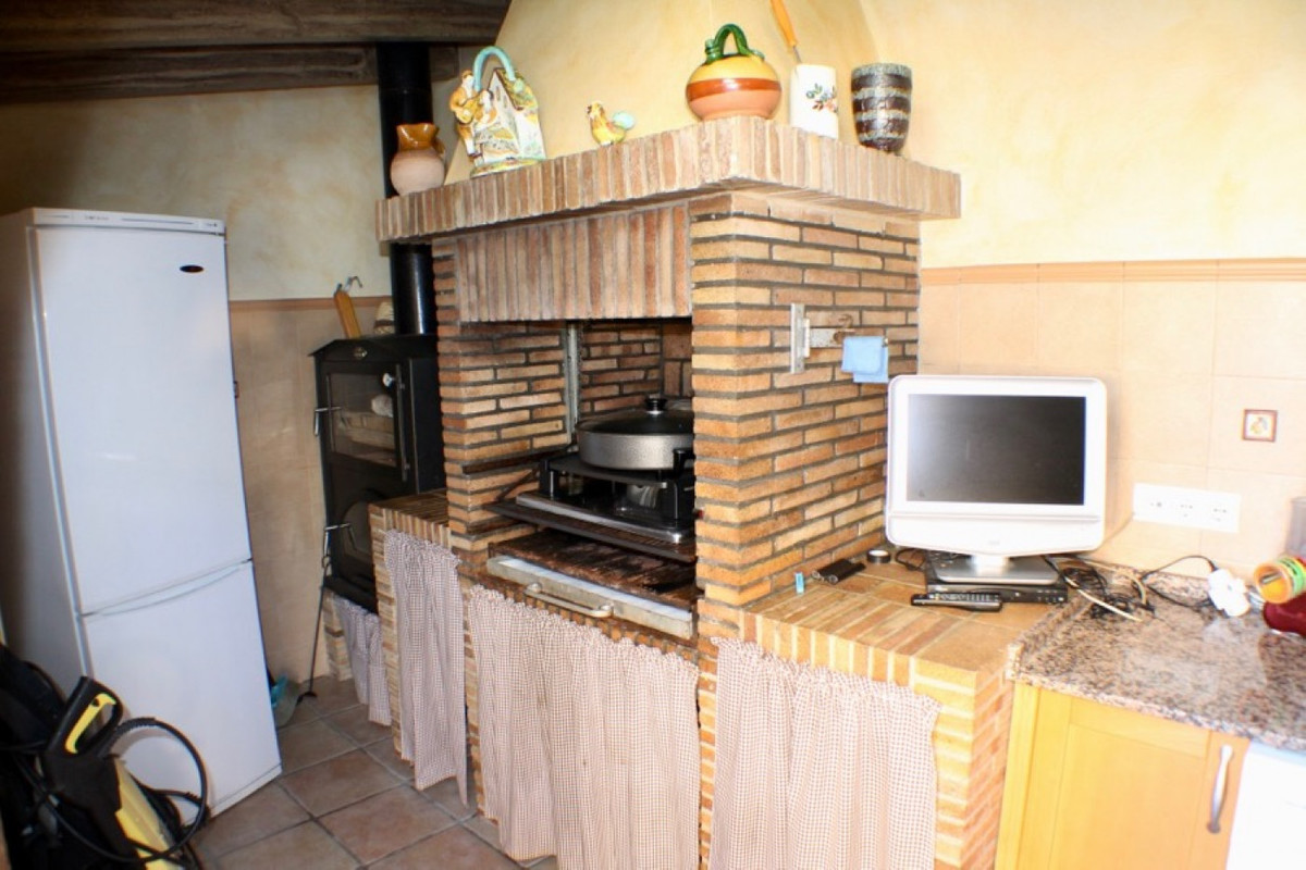 Se vende Villa - Chalet de 4 dormitorios en Costa Blanca, Alicante, España