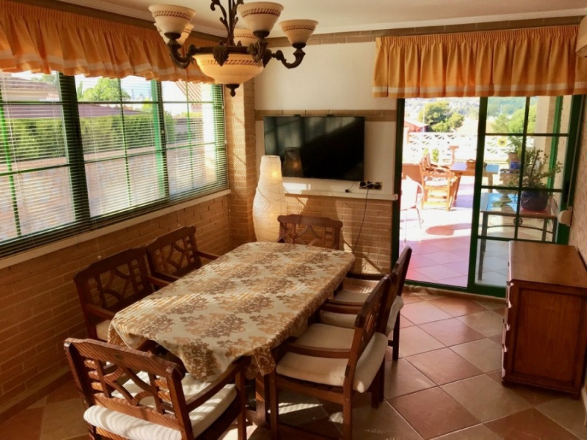 6 Bed Townhouse for sale in Benidorm Costa Blanca, Alicante, Spain