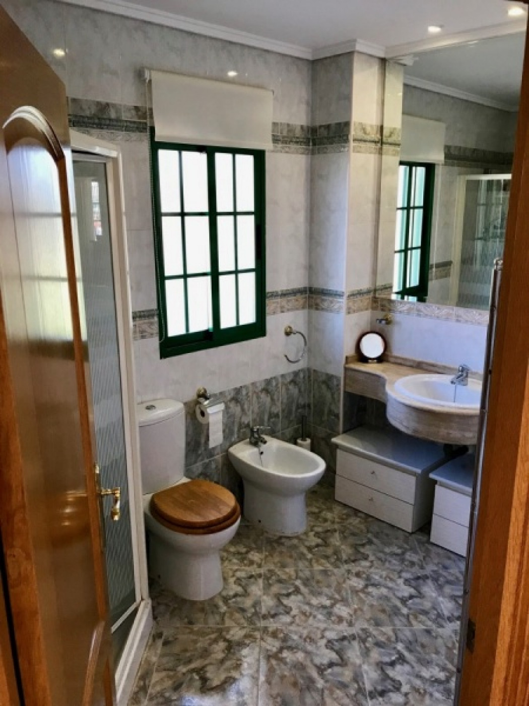 6 Bed Townhouse for sale in Benidorm Costa Blanca, Alicante, Spain