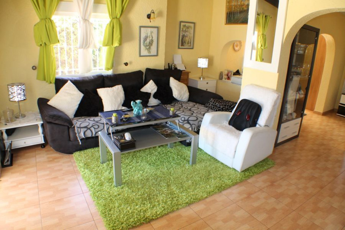Se vende Villa - Chalet de 3 dormitorios en Costa Blanca, Alicante, España